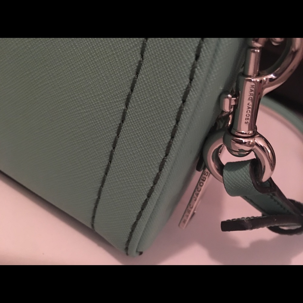 Marc Jacobs Purse - Picture 4 of 8